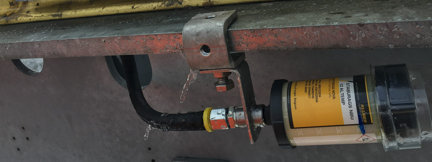 kluber summit oil supplier in chennai